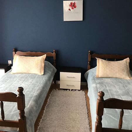 Madam Svetlana Bed & Breakfast Tivat Oda fotoğraf