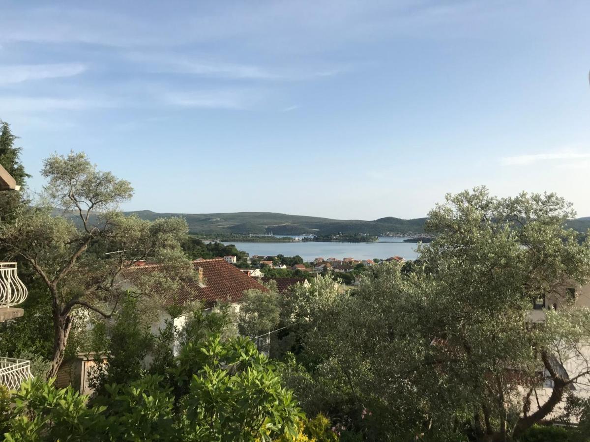 Madam Svetlana Bed & Breakfast Tivat Dış mekan fotoğraf