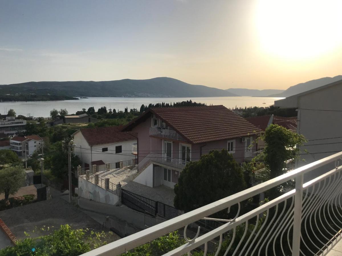 Madam Svetlana Bed & Breakfast Tivat Dış mekan fotoğraf